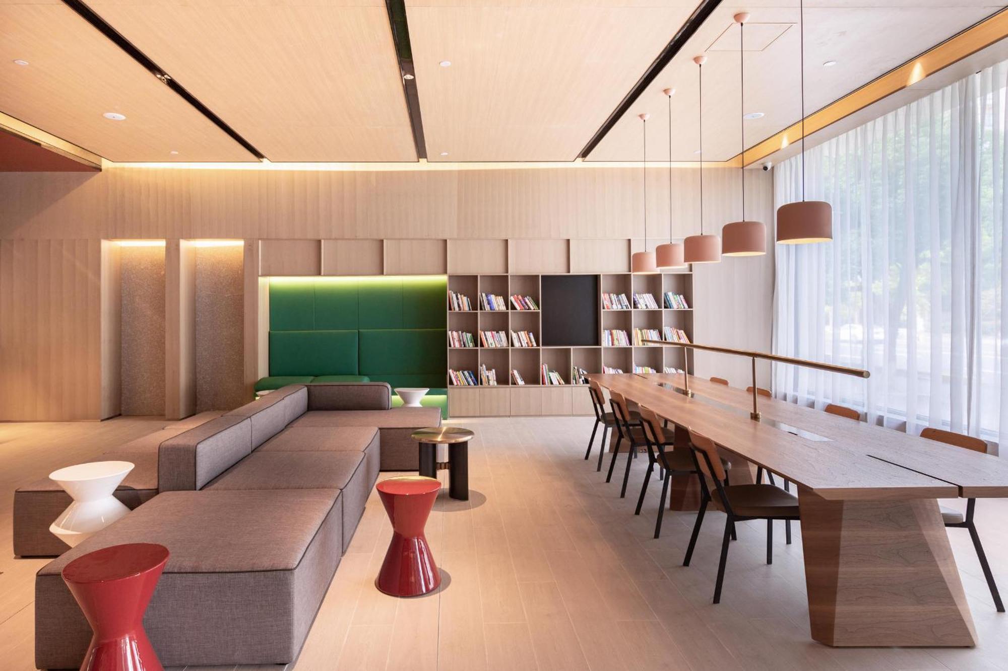 Atour Hotel Shanghai Caohejing Екстер'єр фото